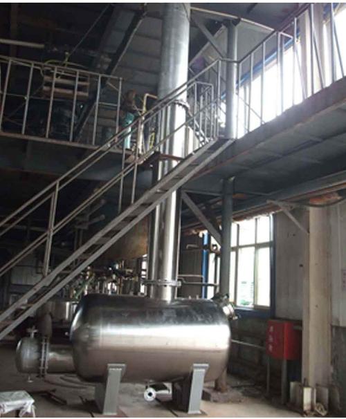 工厂定制不锈钢酒精回收塔 甲醇乙醇酒精蒸馏机组设备 回收装置